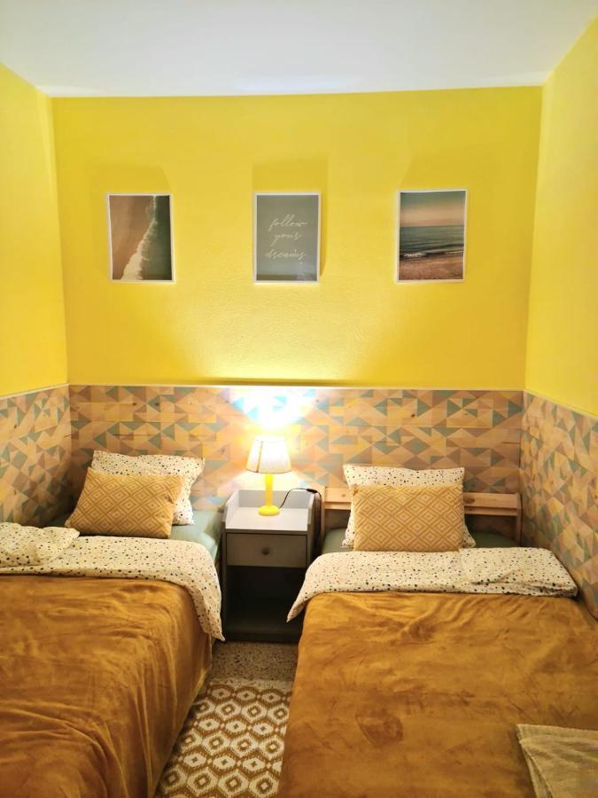 Mayor Apartament In Салоу Экстерьер фото
