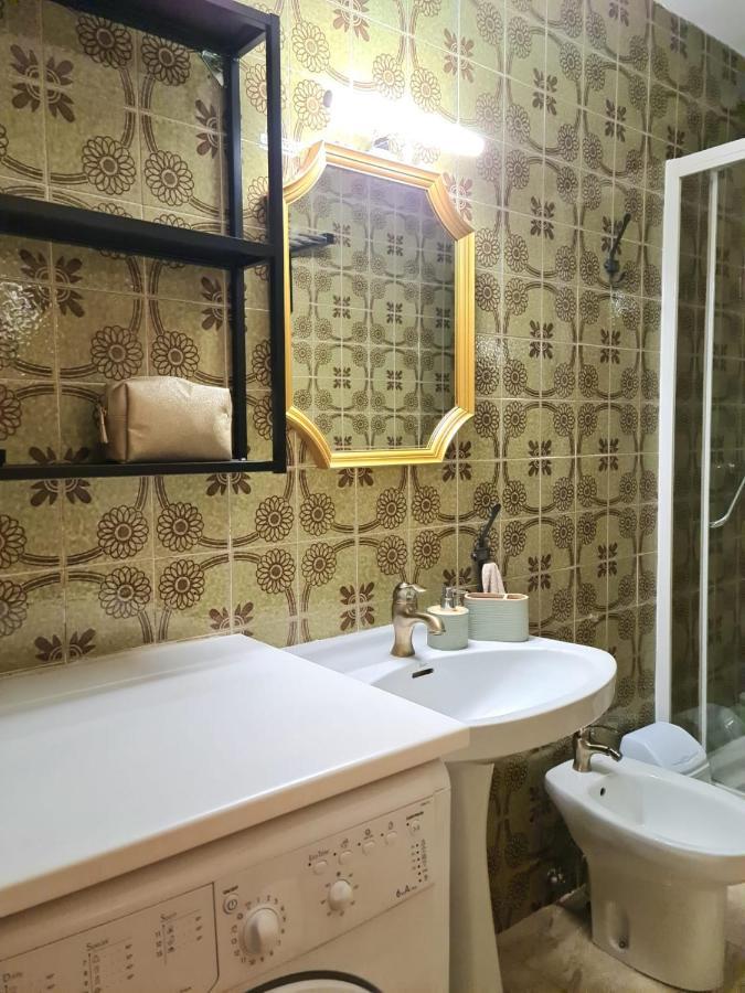 Mayor Apartament In Салоу Экстерьер фото