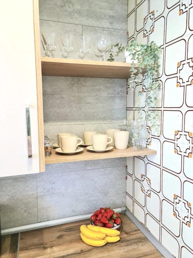 Mayor Apartament In Салоу Экстерьер фото